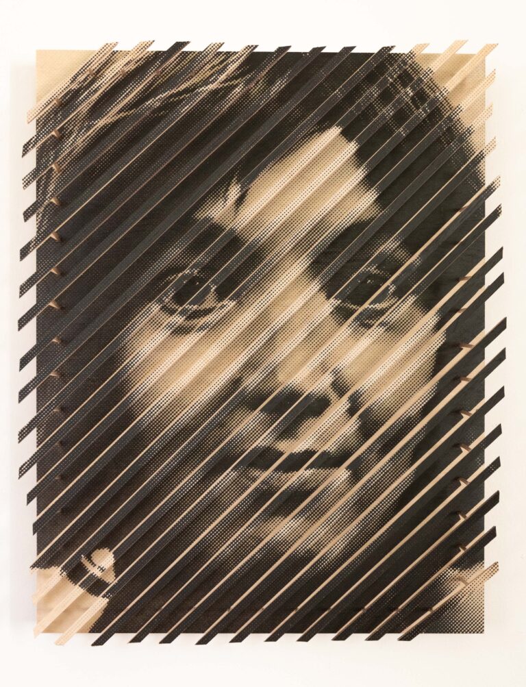 <span>52 Ilse Haider</span>
<span><br>Jeder hat seine Geschichte - Christine Nöstlinger 2025</br>Fotoemulsion auf Holz; Original: C. Nöstlinger, 1975, Votava / brandstaetter images / APA-PictureDesk.com; 52 x 40 x 10 cm<br>Euro 2.800 </br></span>
